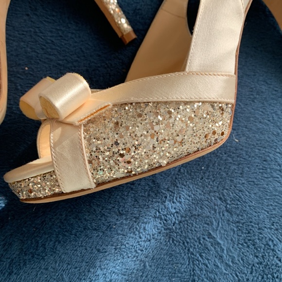 Kate spade glitter and bow heels - Picture 2 of 16